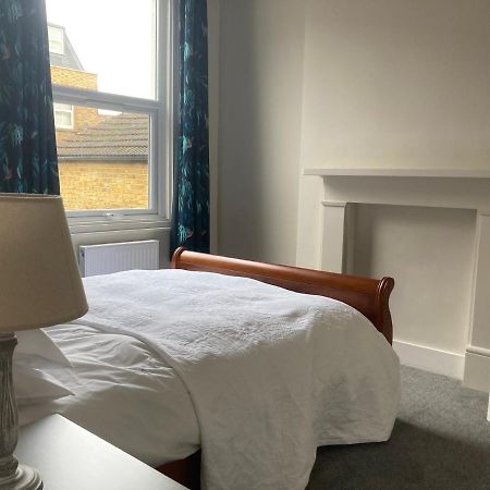 The Dimmer 2 Bedroom Apartment Londra Dış mekan fotoğraf