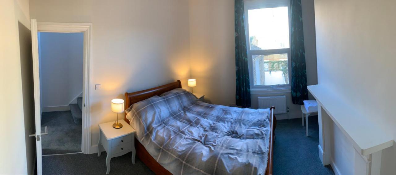 The Dimmer 2 Bedroom Apartment Londra Dış mekan fotoğraf
